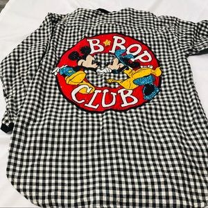 Vintage Disney land Disney world shirt large